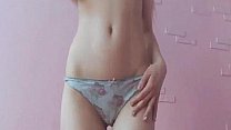 Super Skinny Babe so Horny on Webcam Porn
